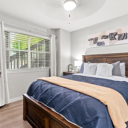 Walk-In, No Stairs Condo, Pets Welcome, 4 Mins To Silver Dollar City, 14 Mins To Ball Park Of America, Amazing Ozark Mountian Views Branson Exterior photo