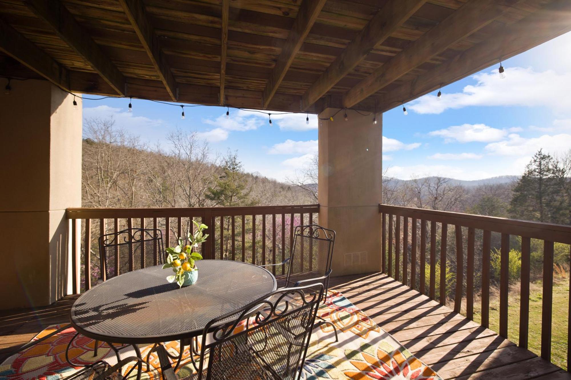 Walk-In, No Stairs Condo, Pets Welcome, 4 Mins To Silver Dollar City, 14 Mins To Ball Park Of America, Amazing Ozark Mountian Views Branson Exterior photo
